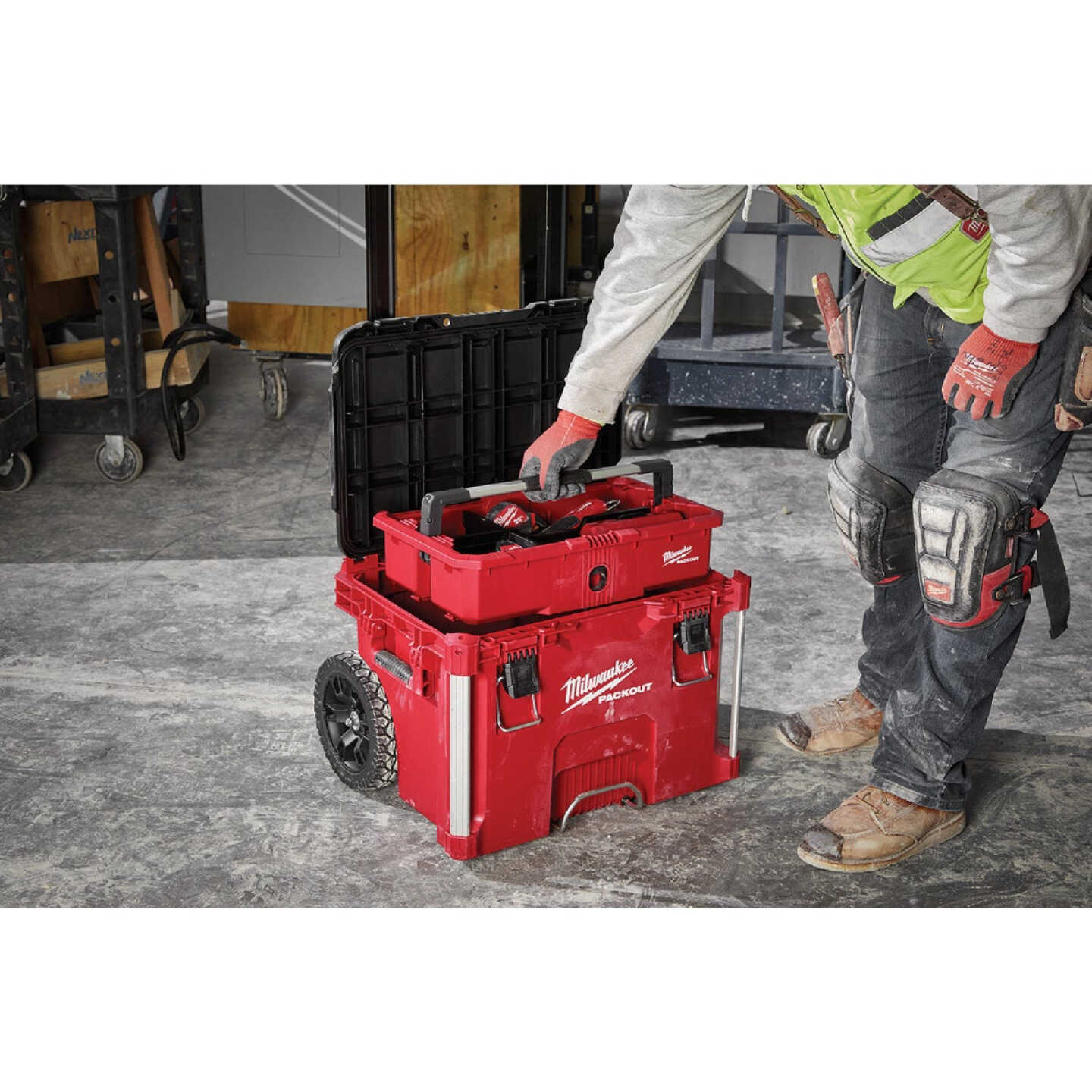 Milwaukee PACKOUT 25 Lb. Tool Tray Tote - Gillman Home Center